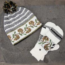 Knit hat and mittens with floral pattern